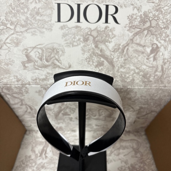 1.5 inches Dior Ribbon Headband - Picture 1 of 6